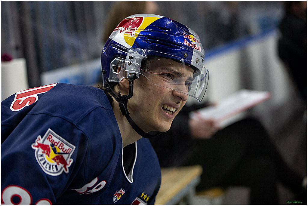 PENNY DEL;  Koelner Haie - EHC Red Bull Muenchen; Koeln, 18.03.2022